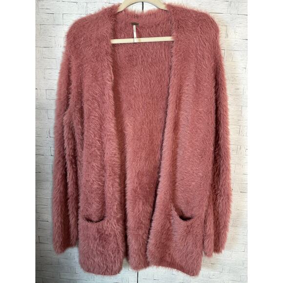 Free People women’s cardigan Cardi pink super soft teddy bear cozycore - Picture 1 of 10